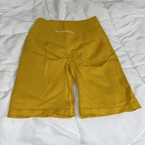 Alphalete amplify biker shorts